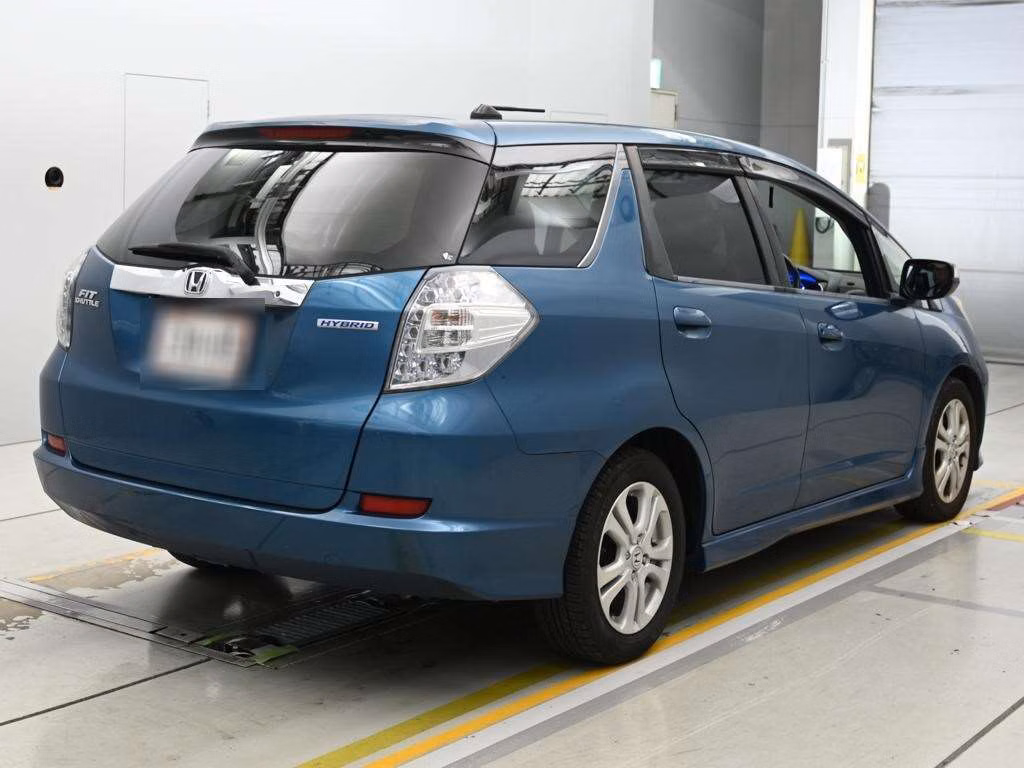 HONDA FIT SHUTTLE
