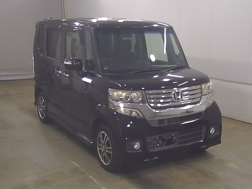 HONDA N-BOX