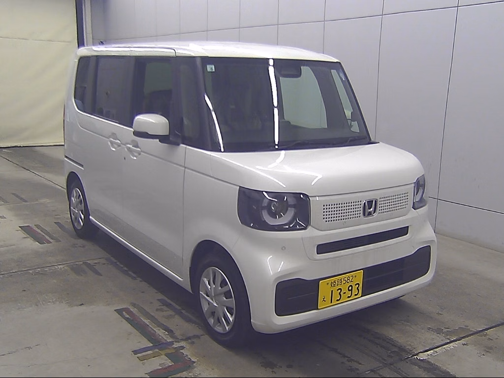 HONDA N-BOX