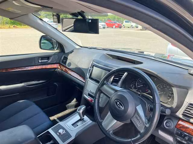 SUBARU LEGACY B4