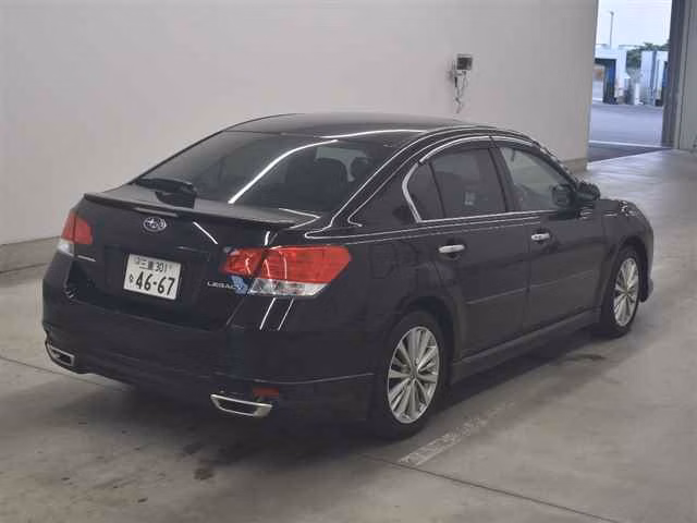 SUBARU LEGACY B4