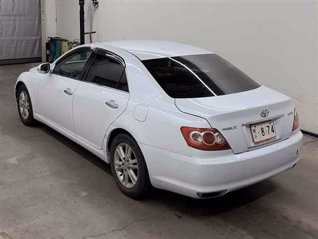 TOYOTA MARK X