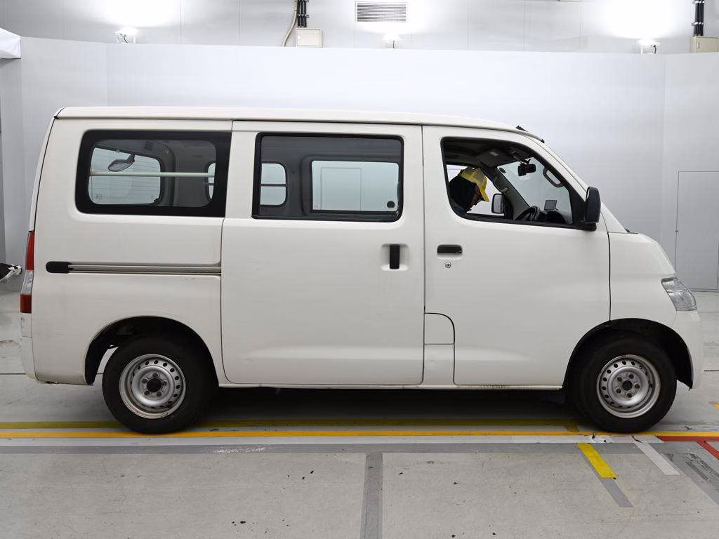 TOYOTA LITE ACE