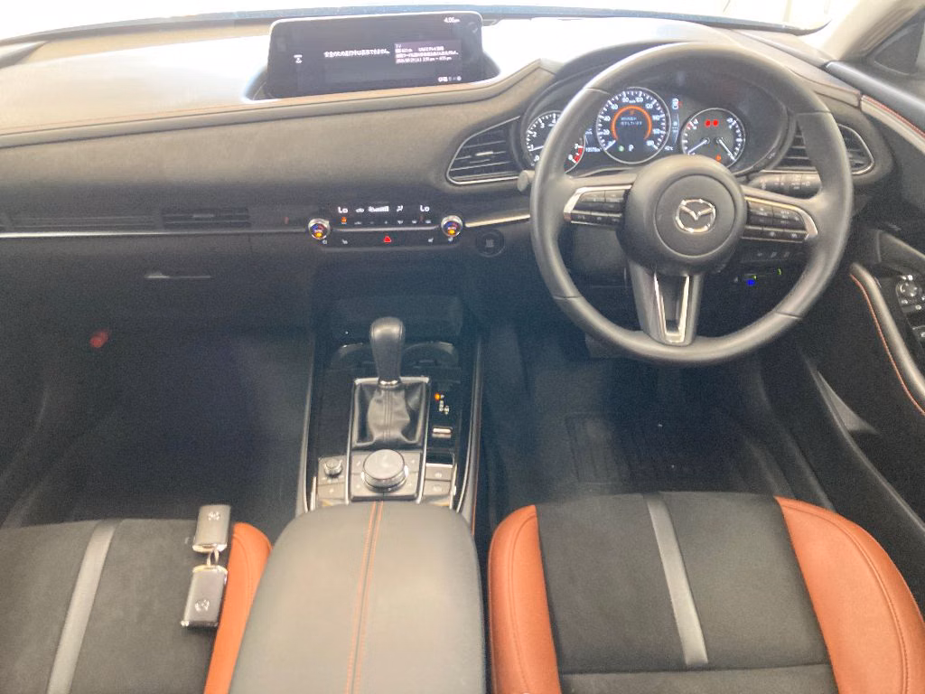 MAZDA CX-30
