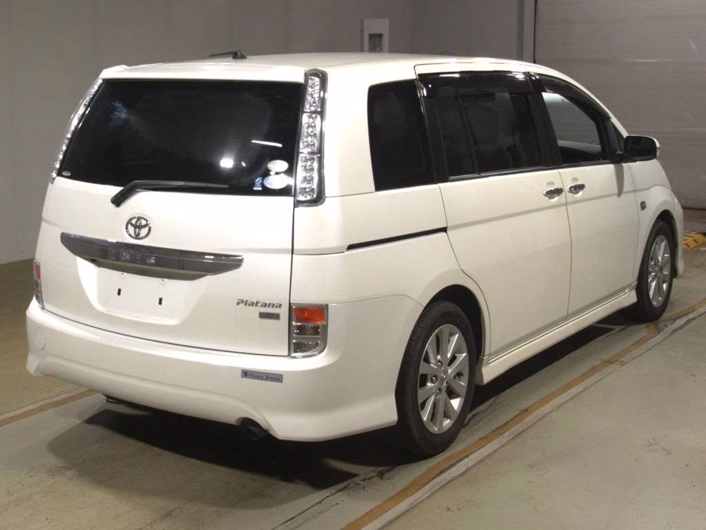 TOYOTA ISIS