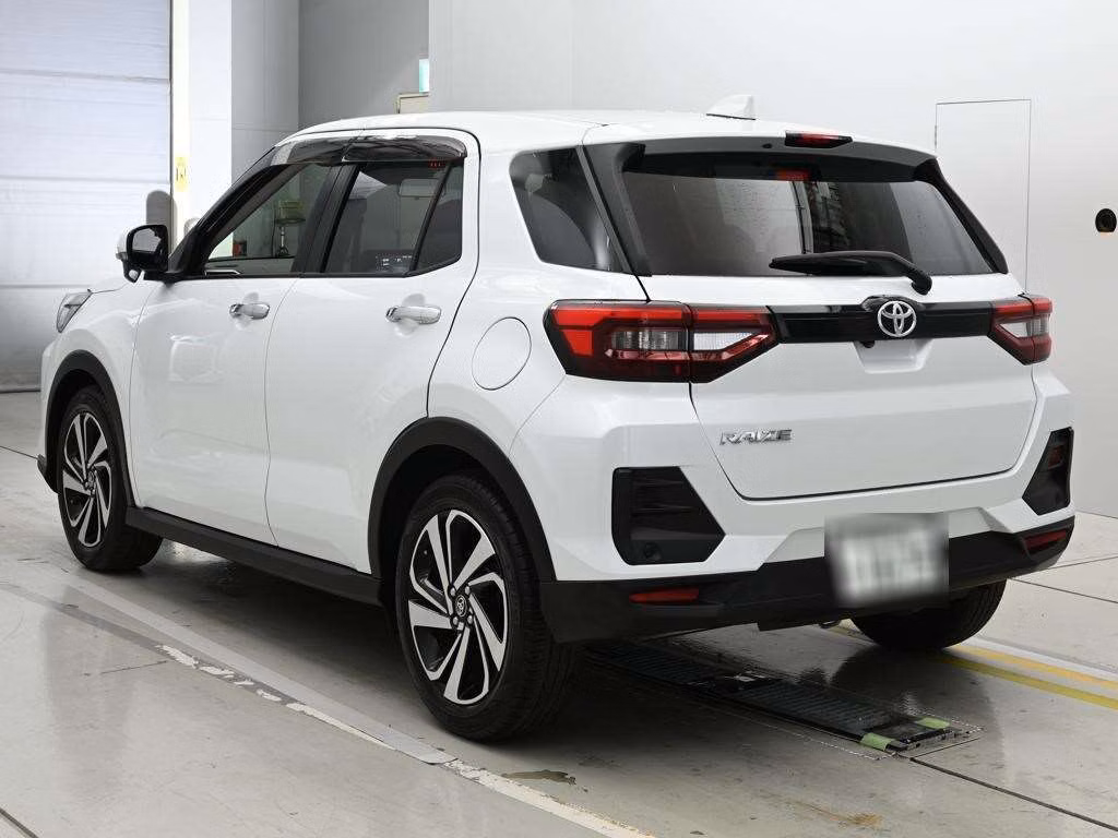 TOYOTA RAIZE