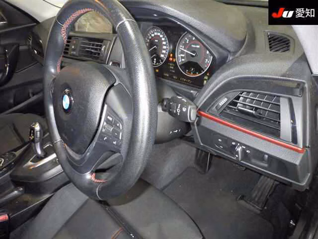 BMW 1-SERIES