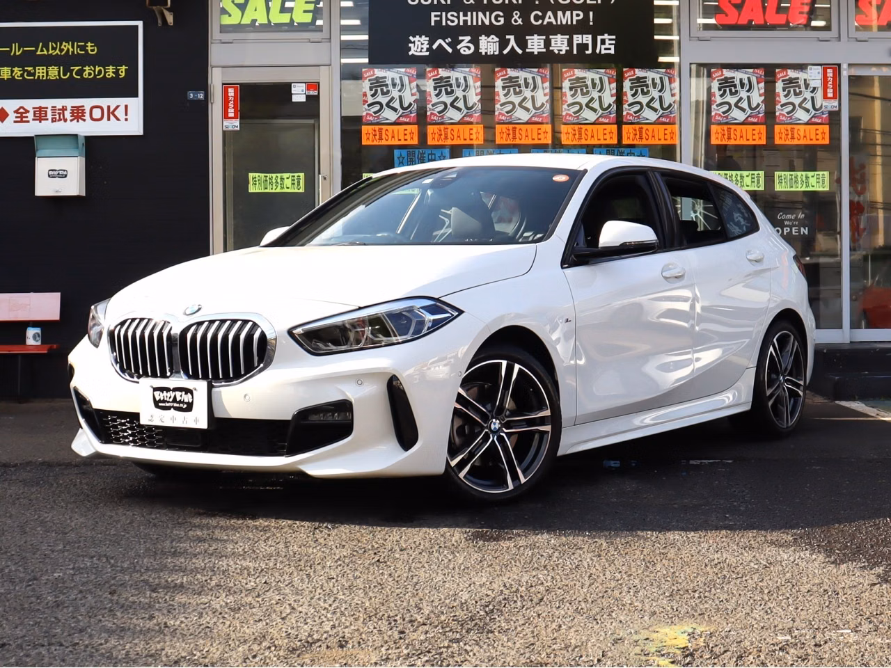 BMW 1-SERIES