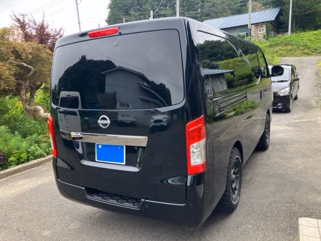NISSAN CARAVAN