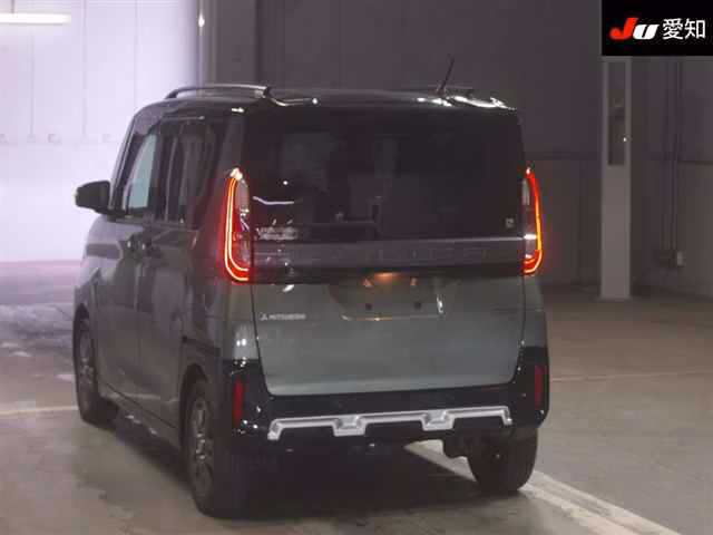 MITSUBISHI DELICA MINI