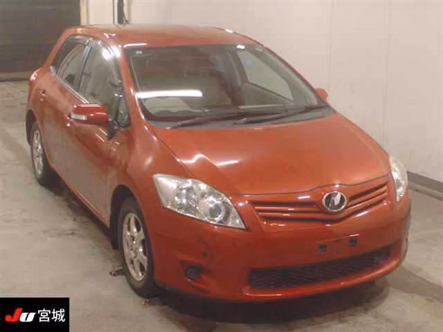 TOYOTA AURIS