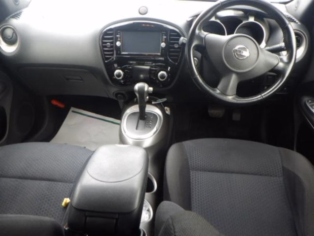 NISSAN JUKE