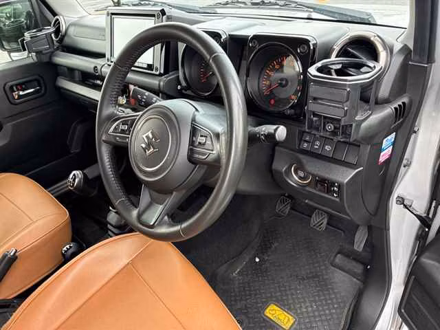 SUZUKI JIMNY SIERRA