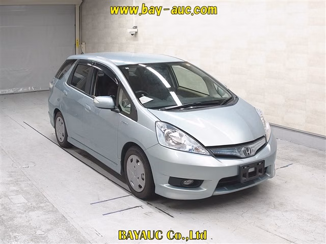 HONDA FIT SHUTTLE