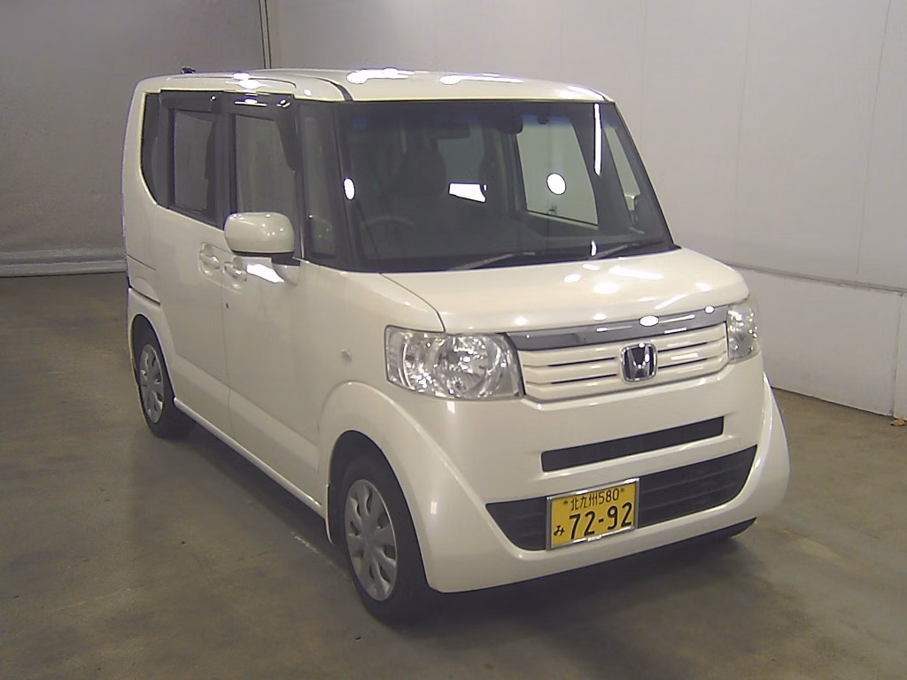 HONDA N-BOX+