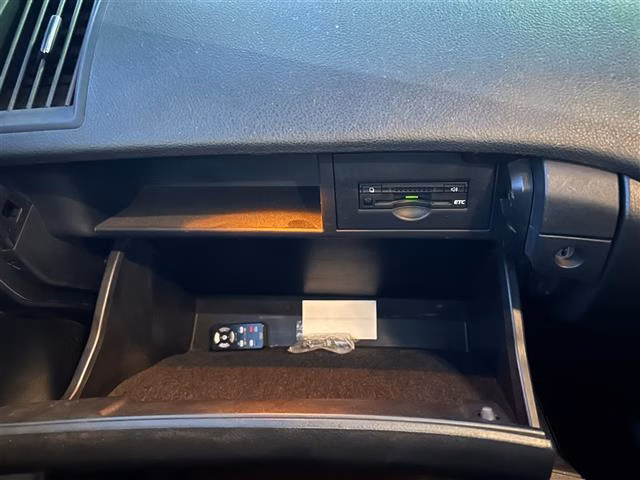 TOYOTA SAI