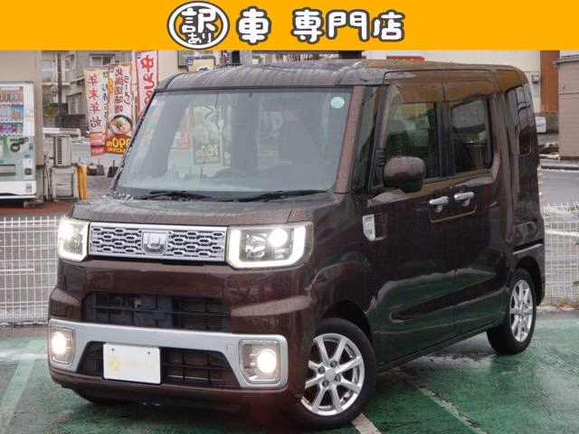 DAIHATSU WAKE