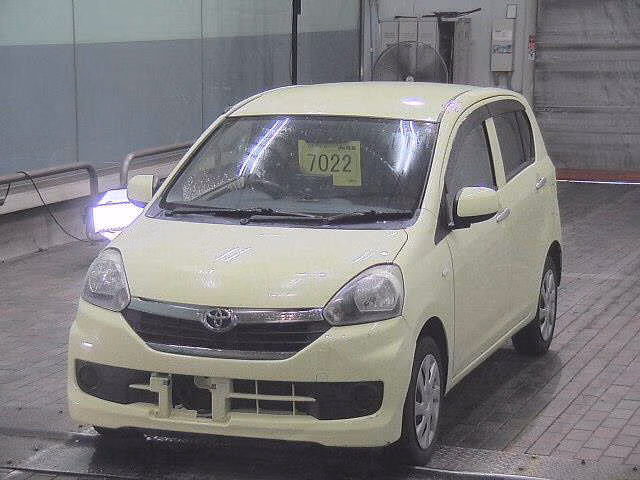 TOYOTA PIXIS EPOCH