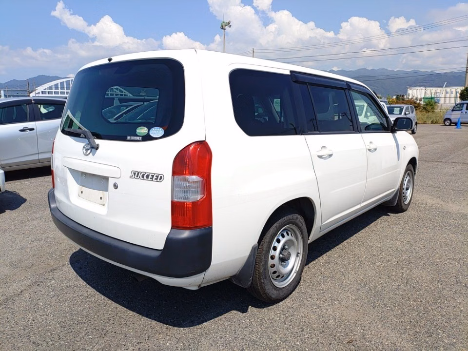 TOYOTA PROBOX