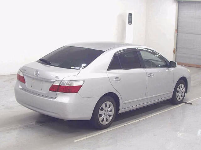 TOYOTA PREMIO