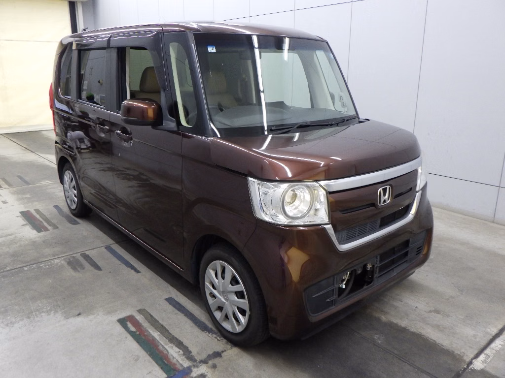 HONDA N-BOX
