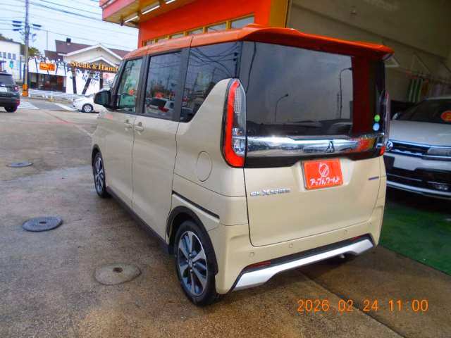 MITSUBISHI EK SPACE