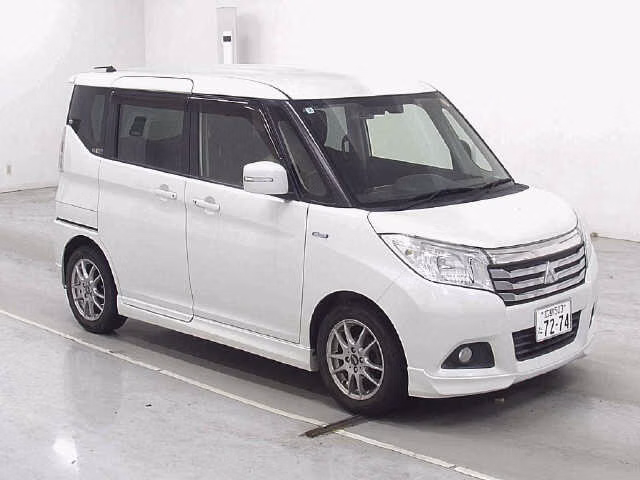 MITSUBISHI DELICA D:2