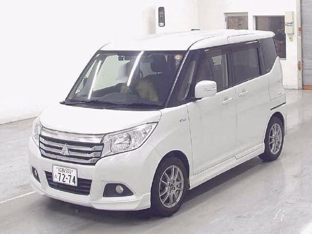 MITSUBISHI DELICA D:2