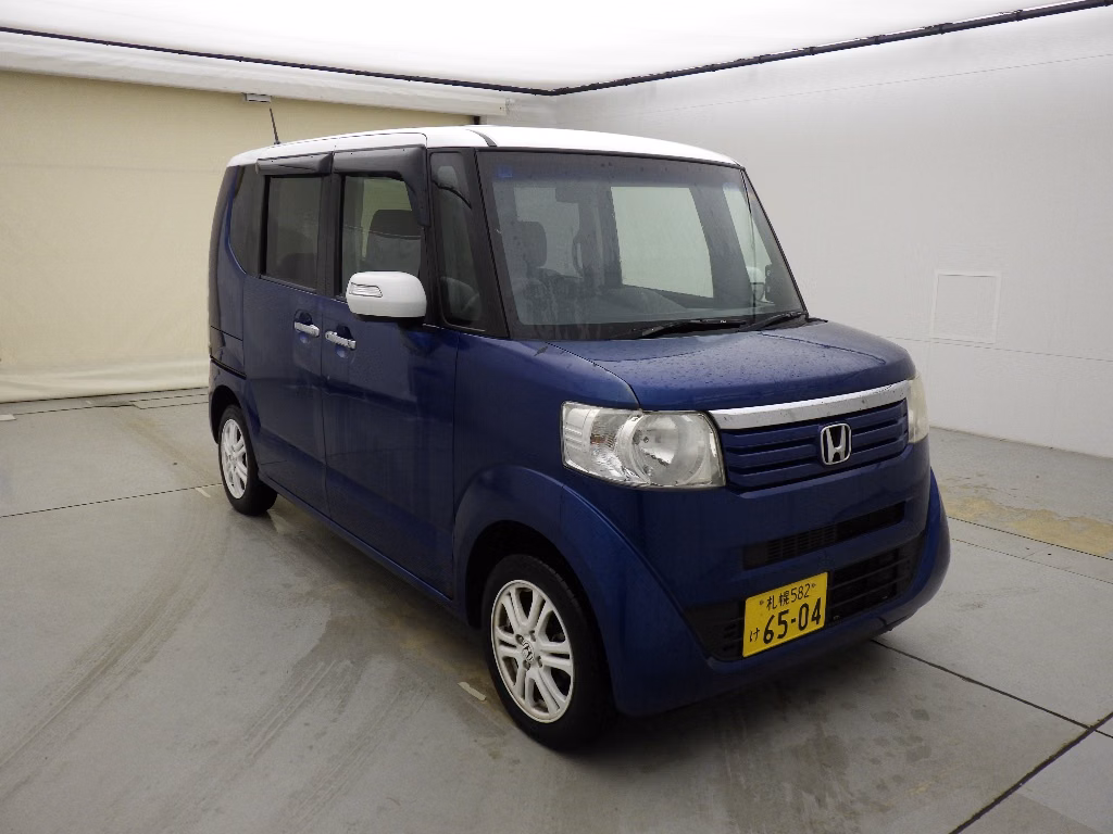 HONDA N-BOX
