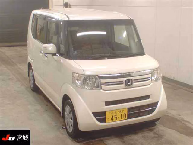 HONDA N-BOX
