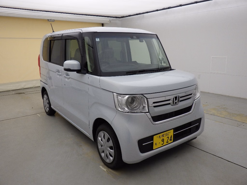 HONDA N-BOX