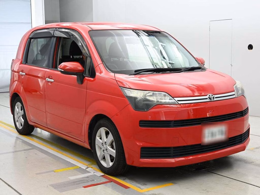 TOYOTA SPADE