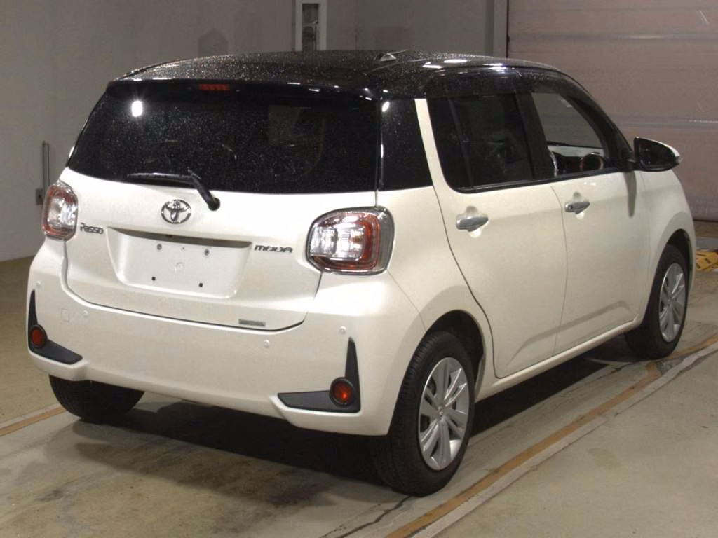 TOYOTA PASSO