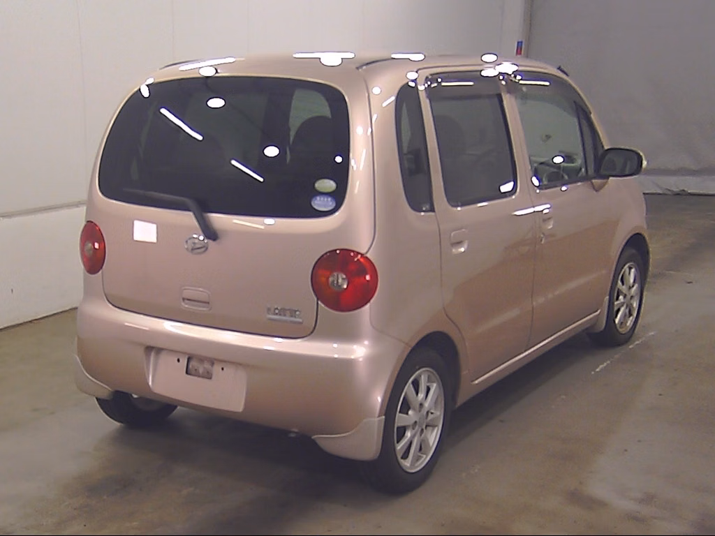 DAIHATSU MOVE LATTE