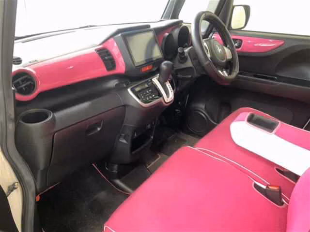 HONDA N-BOX