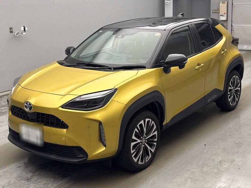 TOYOTA YARIS CROSS