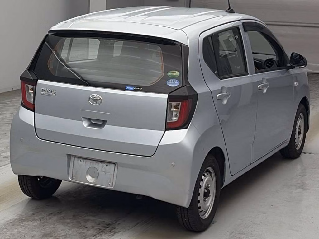 TOYOTA PIXIS EPOCH
