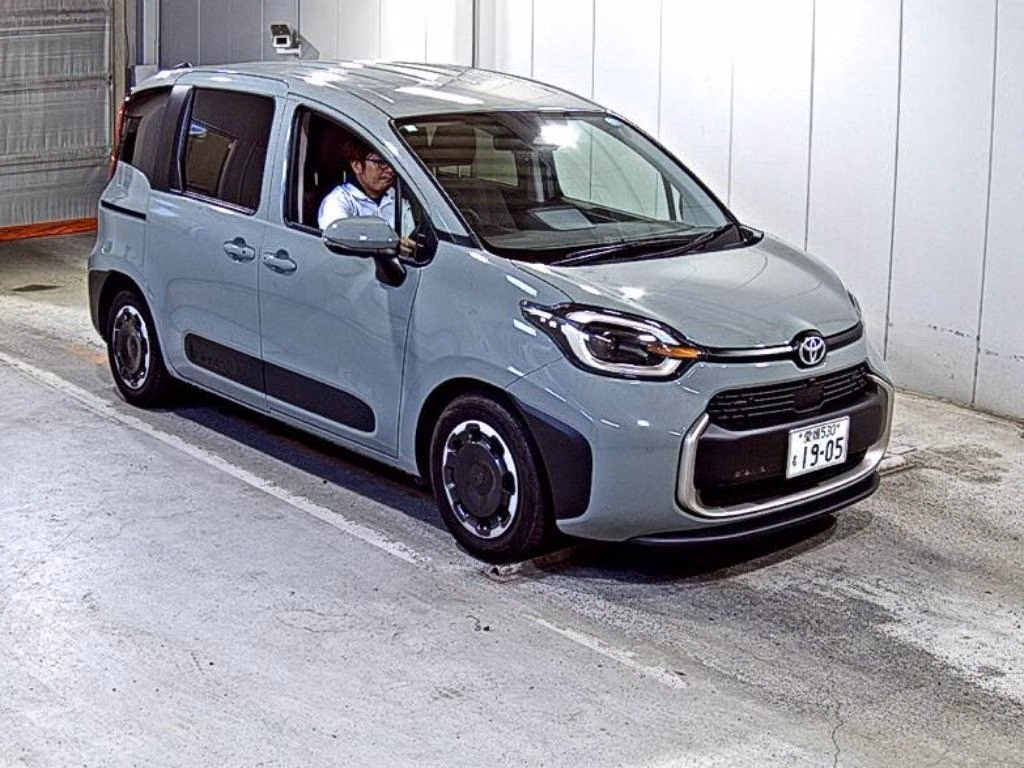 TOYOTA SIENTA