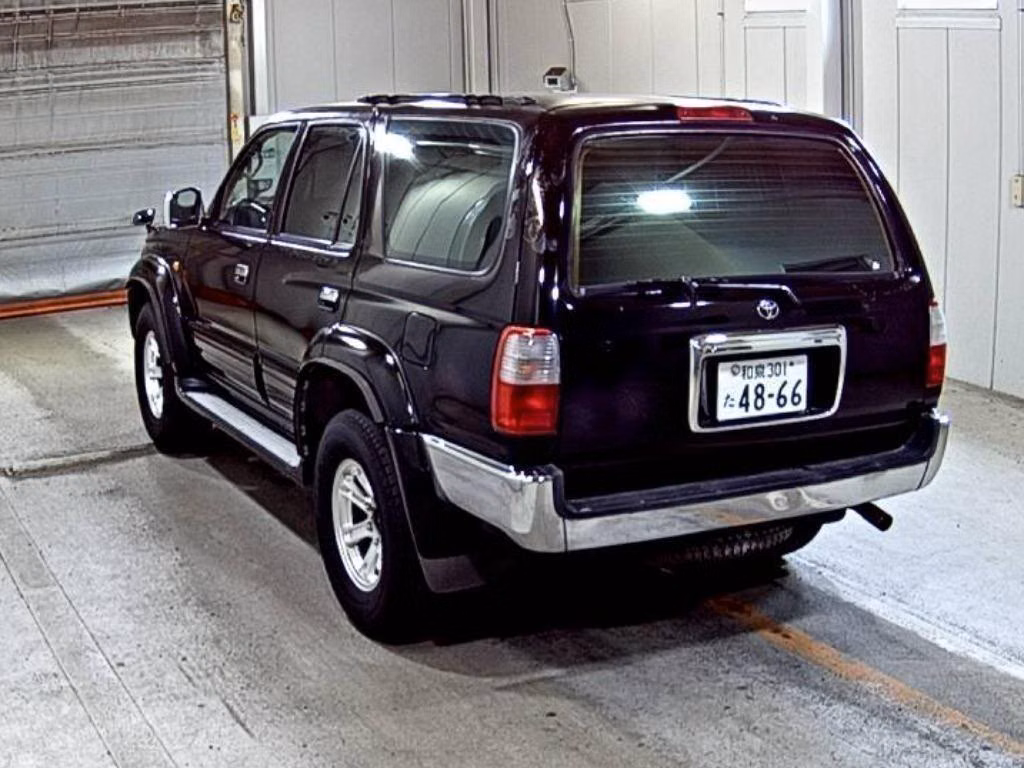 TOYOTA HILUX SURF