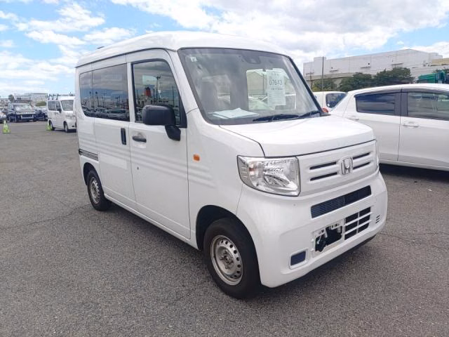 HONDA N-VAN