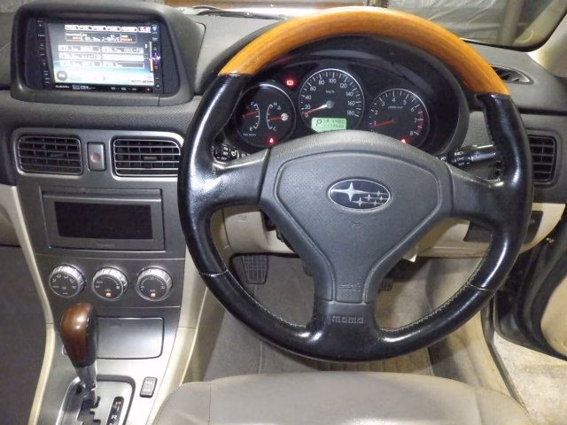 SUBARU FORESTER