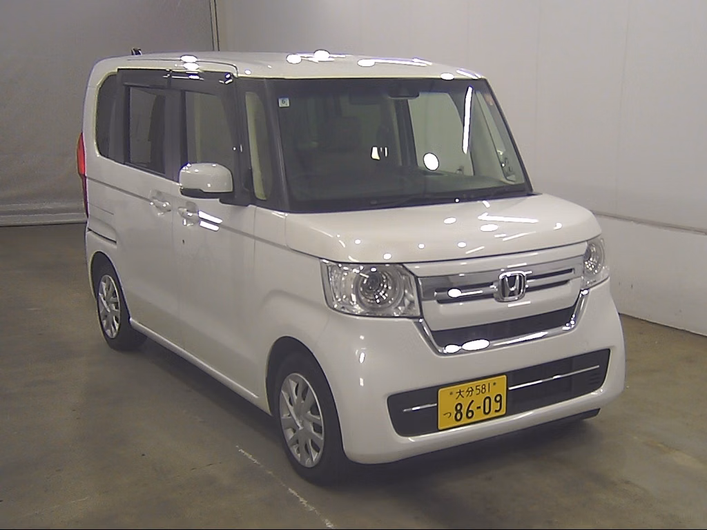 HONDA N-BOX