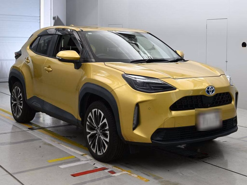 TOYOTA YARIS CROSS