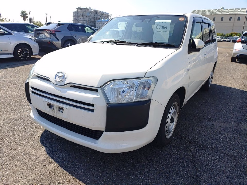MAZDA FAMILIA