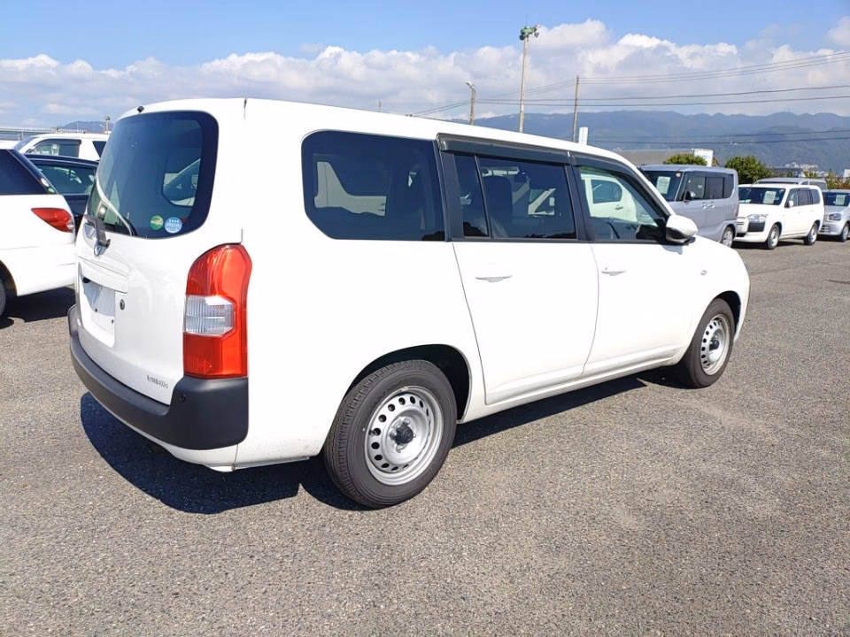 MAZDA FAMILIA