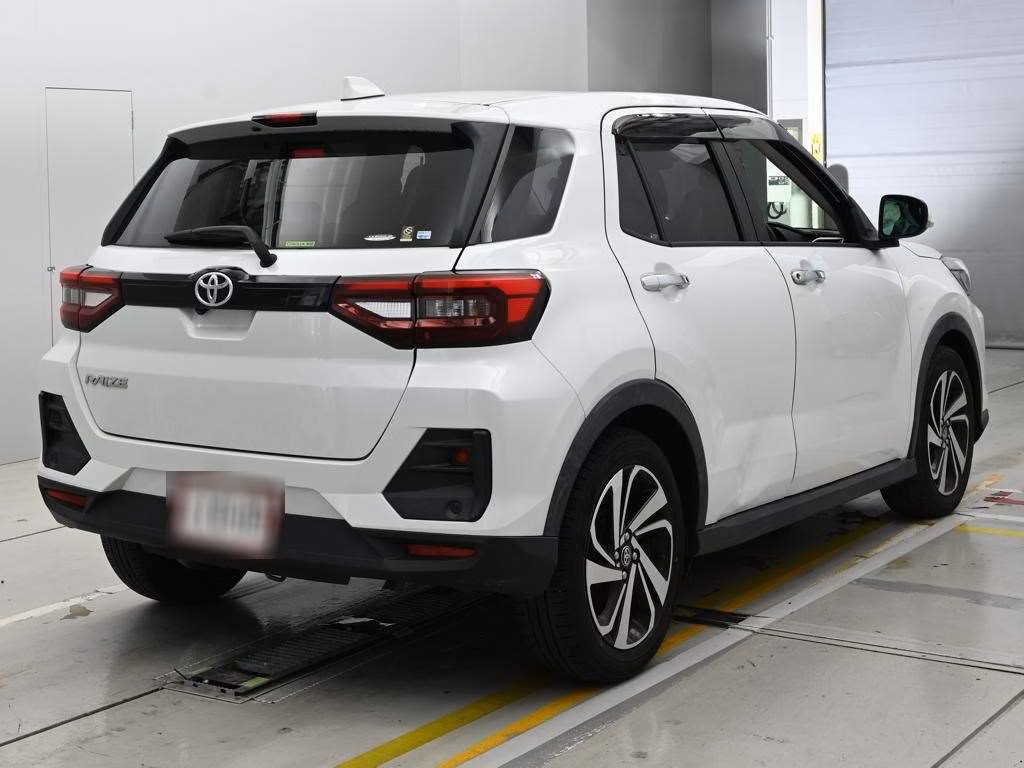 TOYOTA RAIZE