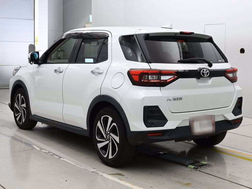 TOYOTA RAIZE