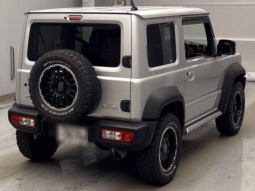 SUZUKI JIMNY SIERRA