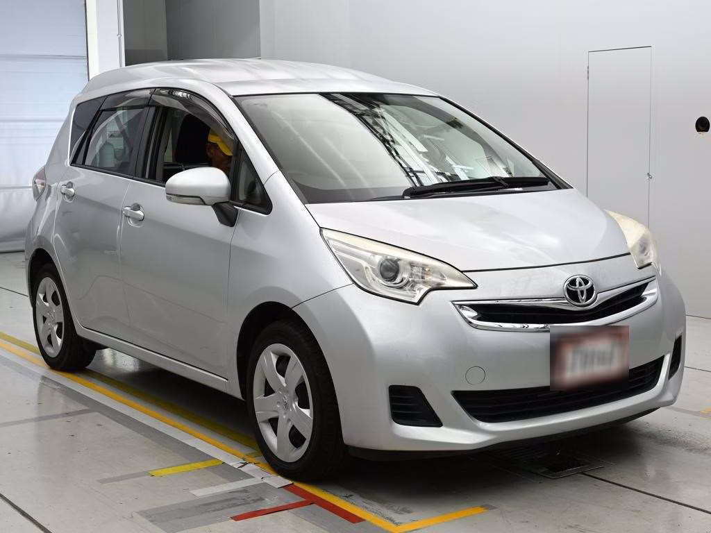 TOYOTA RACTIS