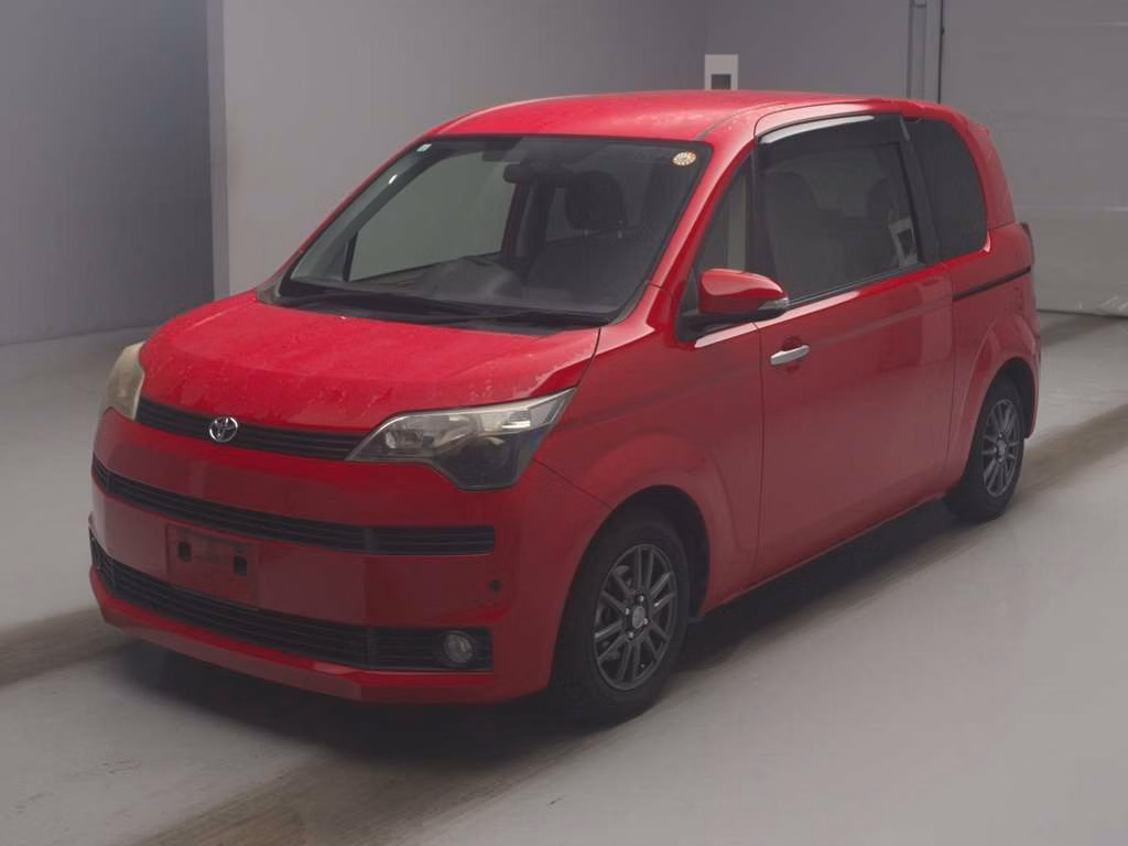 TOYOTA SPADE